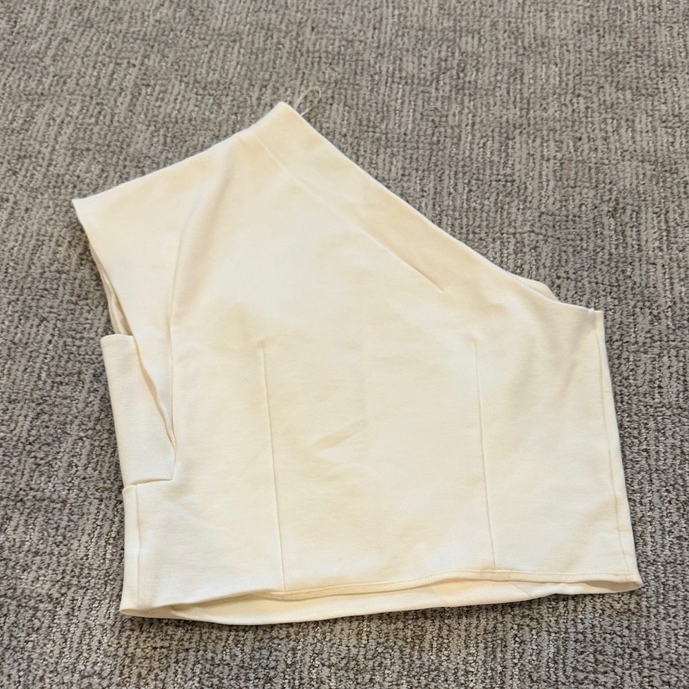 Express Cream Tank Top